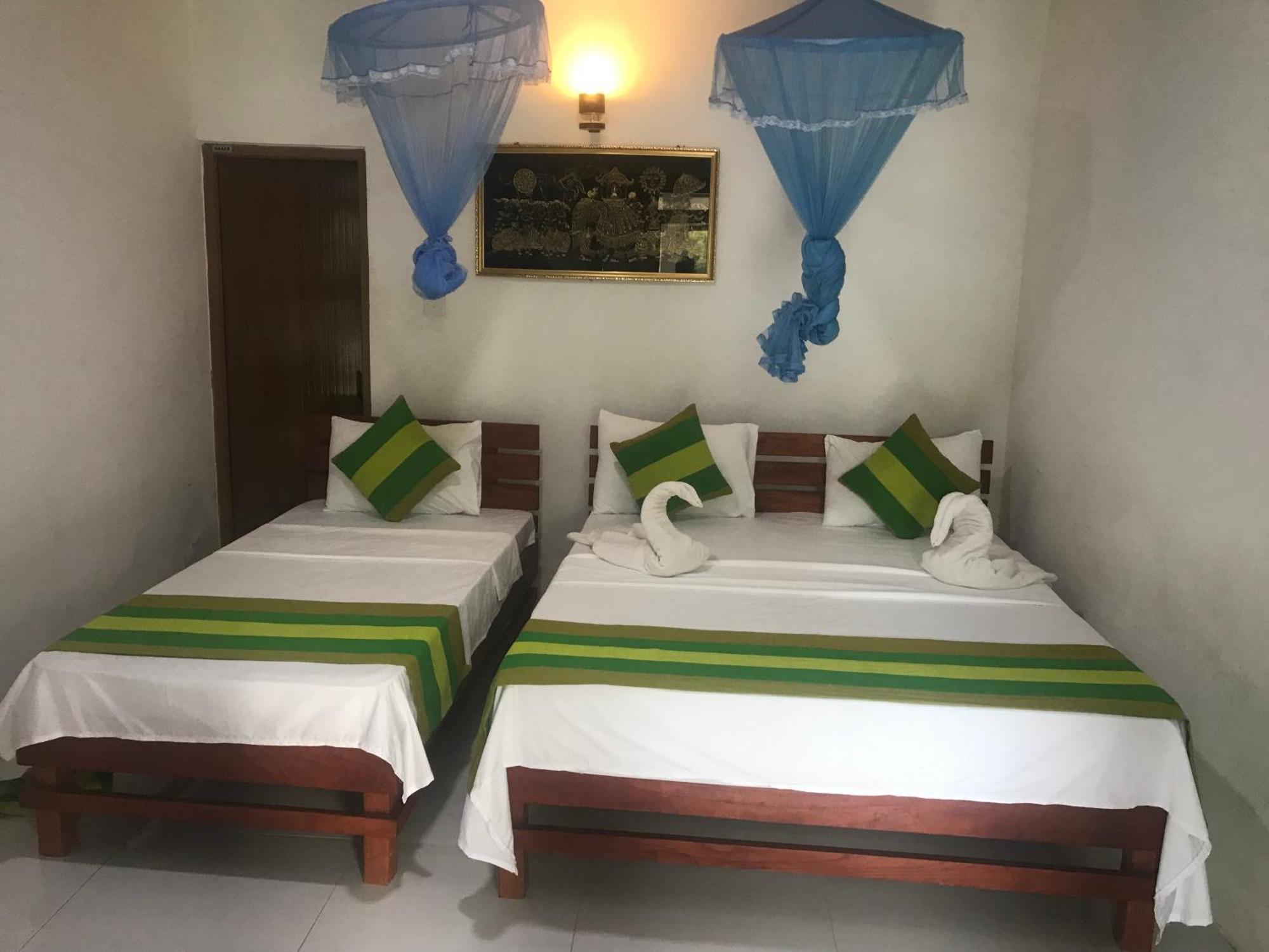 Rustle Hill Home Stay-เอลลา ภายนอก รูปภาพ